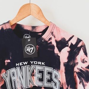 SOLD - Acid Wash ‘47 New York Yankees Graphic Tee